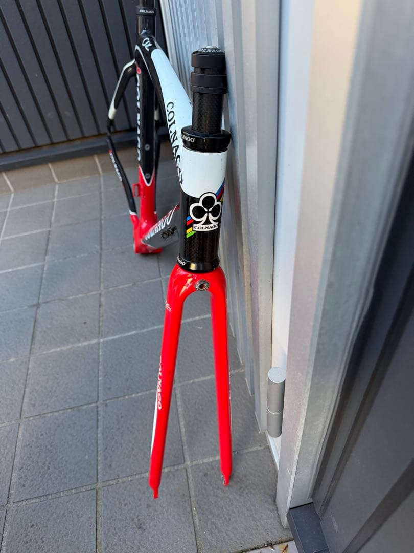 COLNAGO CX-ZERO カーボンフレーム&フォーク　難ありかも