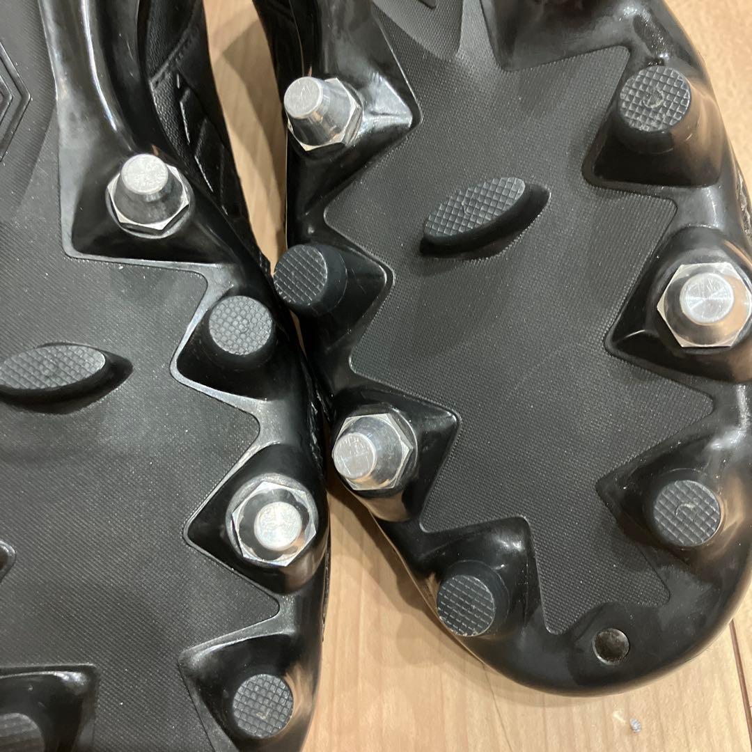 umbro アンブロ　サッカーシューズ　ブラック