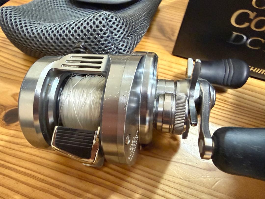 リール SHIMANO CALCUTTA CONQUEST DC 100HG