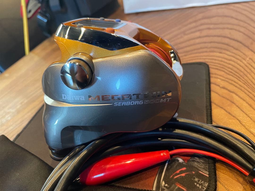 Daiwa MERITAN SERBORG 300MT 電動リール