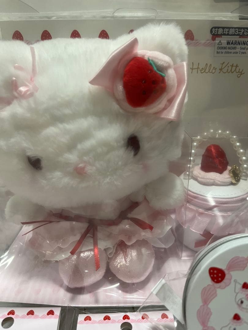 いちごホイップ　サンリオ　キティ　マイメロ