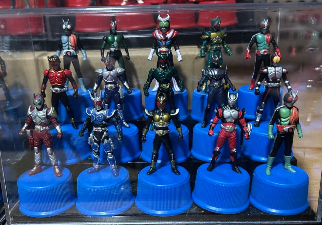 仮面ライダー ボトルキャップ 53個 ケース付き