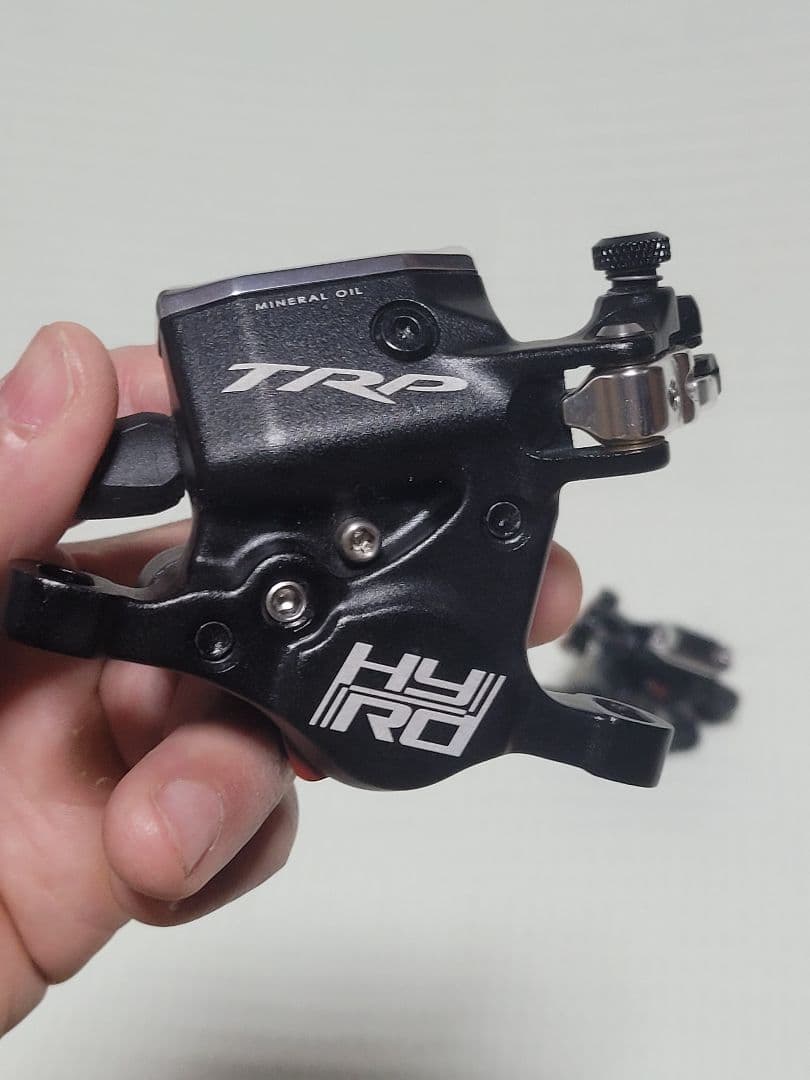 TRP HY/RD 自転車デイスクブレーキキャリパー