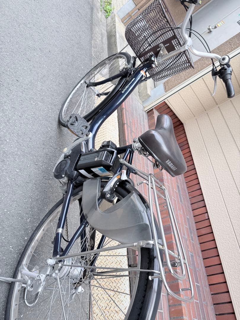 大阪府　ヤマハ　電動アシスト自転車 ネイビー 前カゴ付き