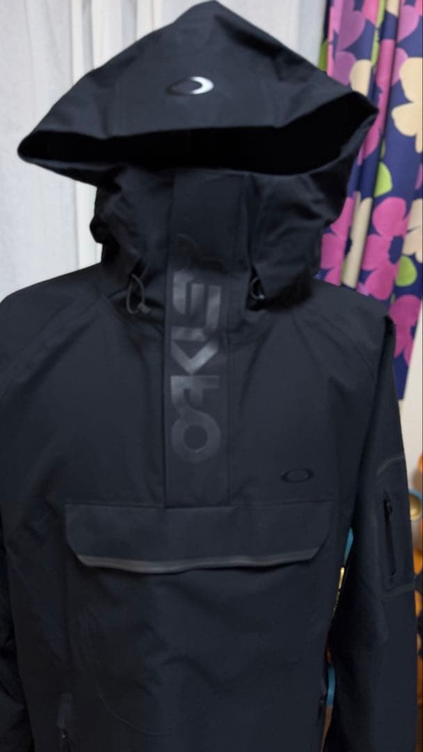 美品OAKLEY アノラックスノーボードジャケット ブラック