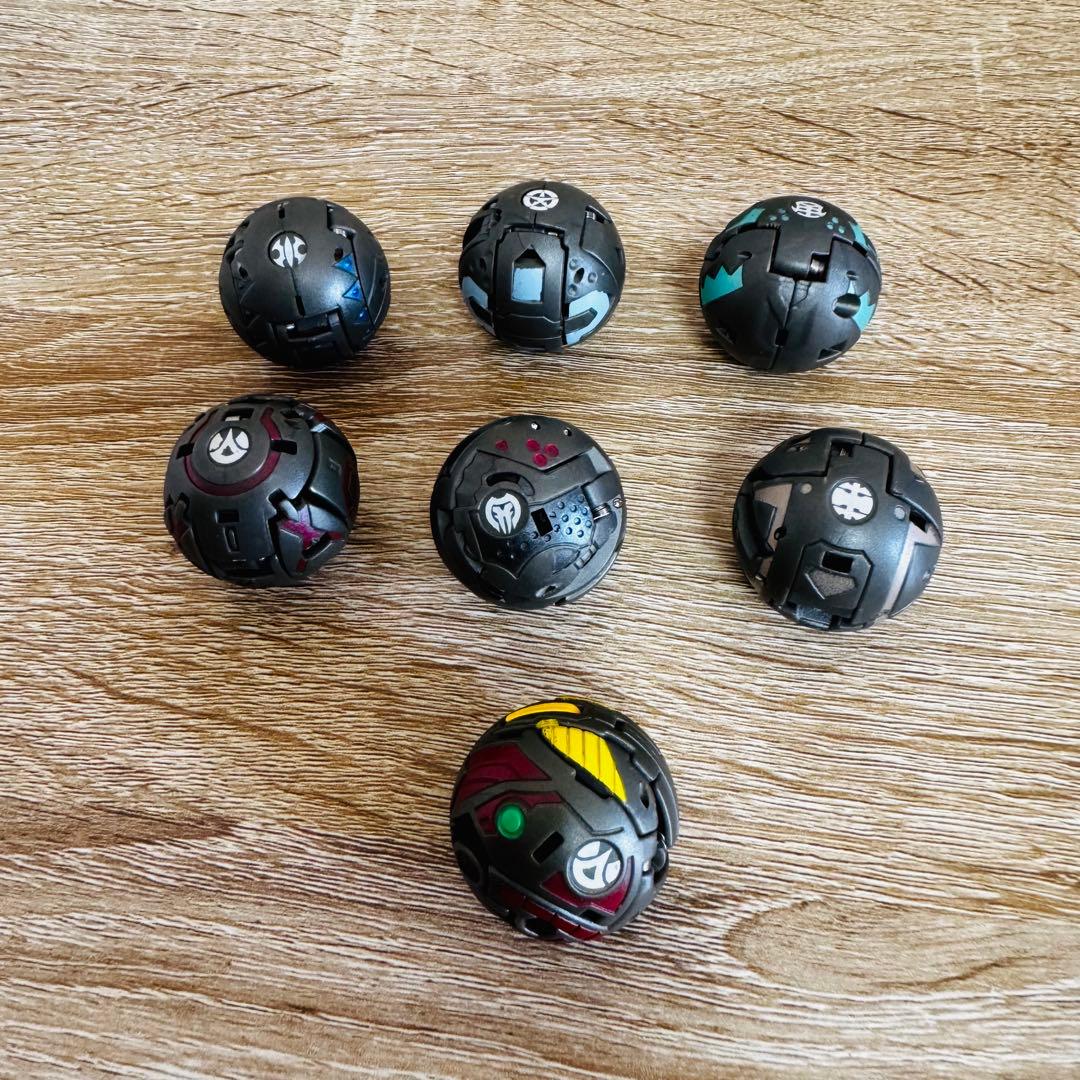 爆丸　アルティメット　ヘリオス　カード1枚付き