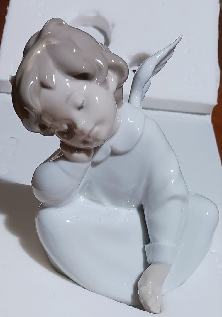 LLADRÓ 天使の考え事 陶磁器製 未使用品