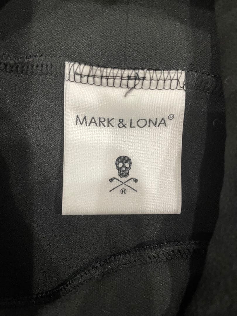 MARK & LONA Arco Mock Neck Topブラック サイズM