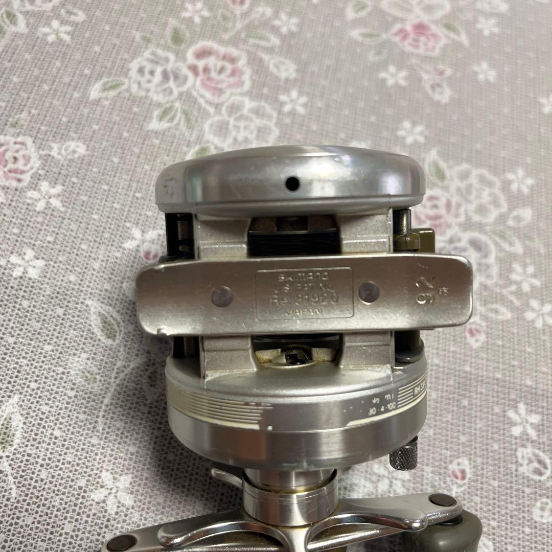 値下げ　シマノ SHIMANO 初代 92 カルカッタ 100 日本製