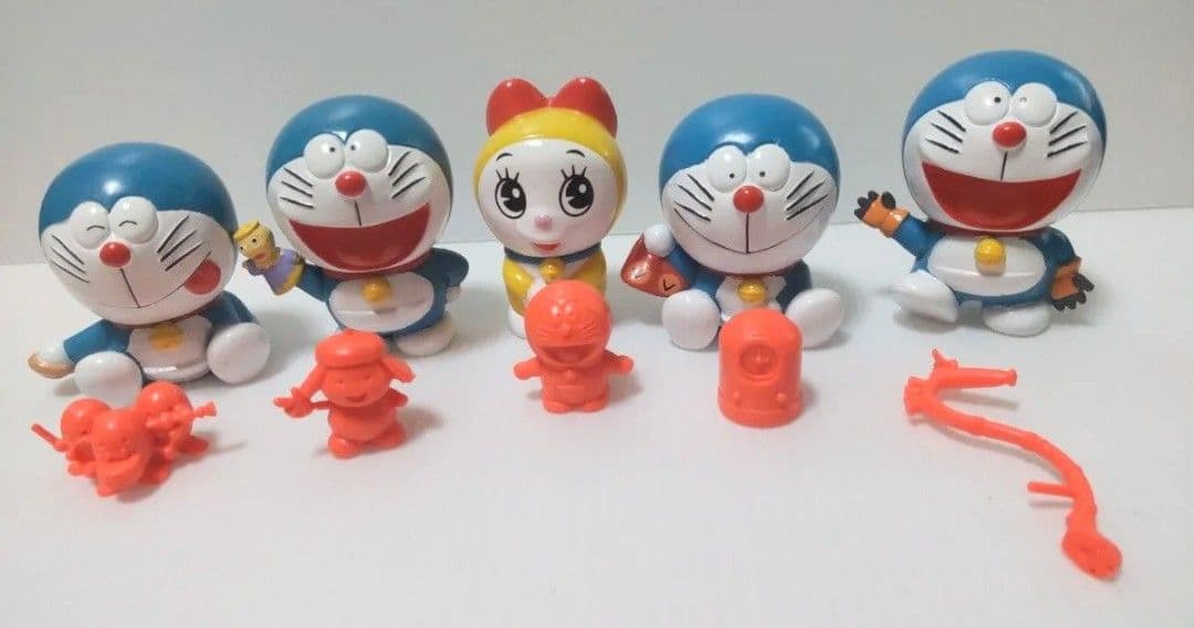 絶版 1995年 ドラえもんくらぶ BANDAI ソフビ ドラえもん フィギュア
