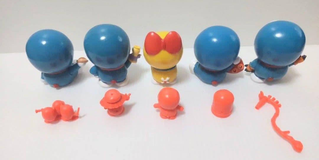 絶版 1995年 ドラえもんくらぶ BANDAI ソフビ ドラえもん フィギュア