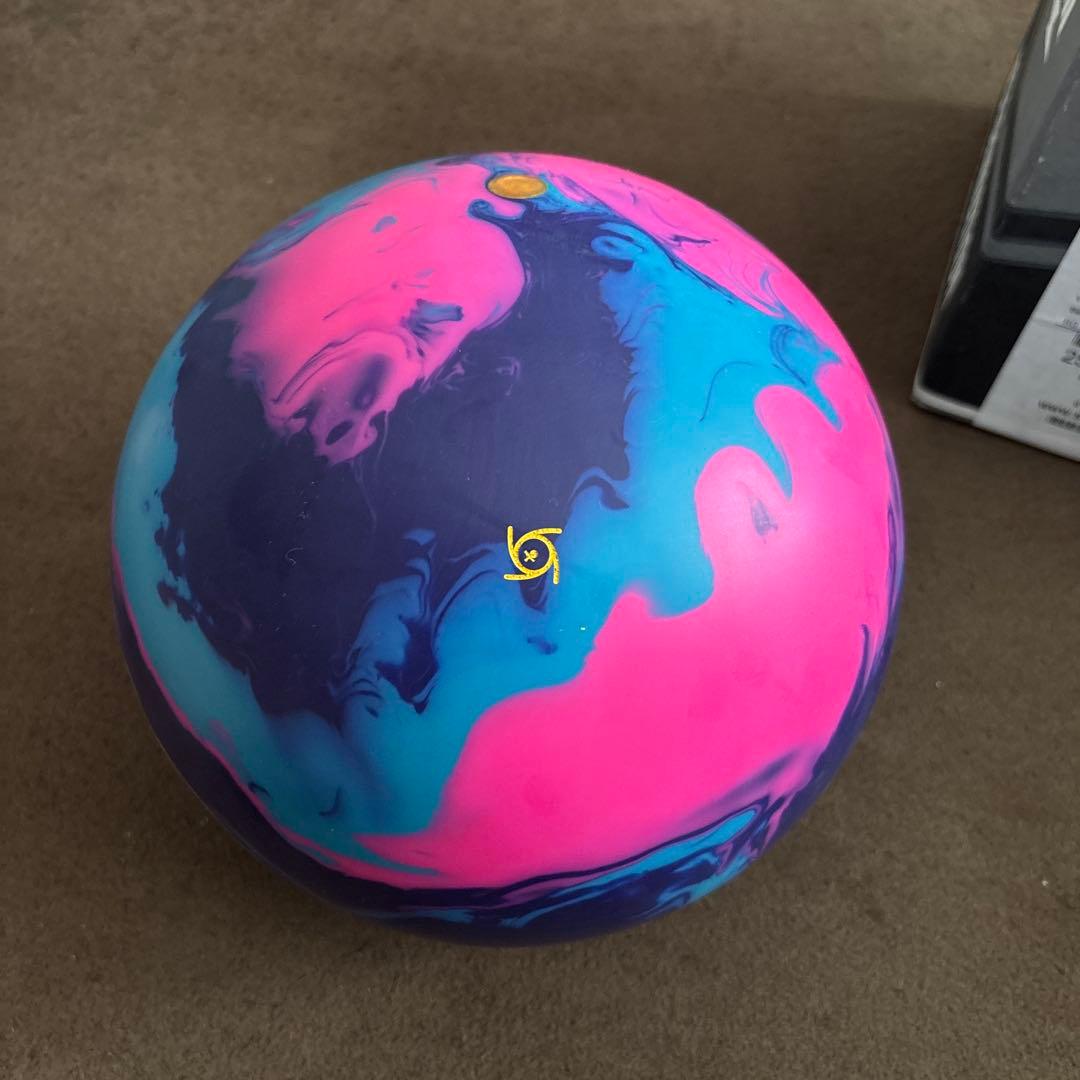 新品SUMMIT WORLD ボウリングボール 15 lb