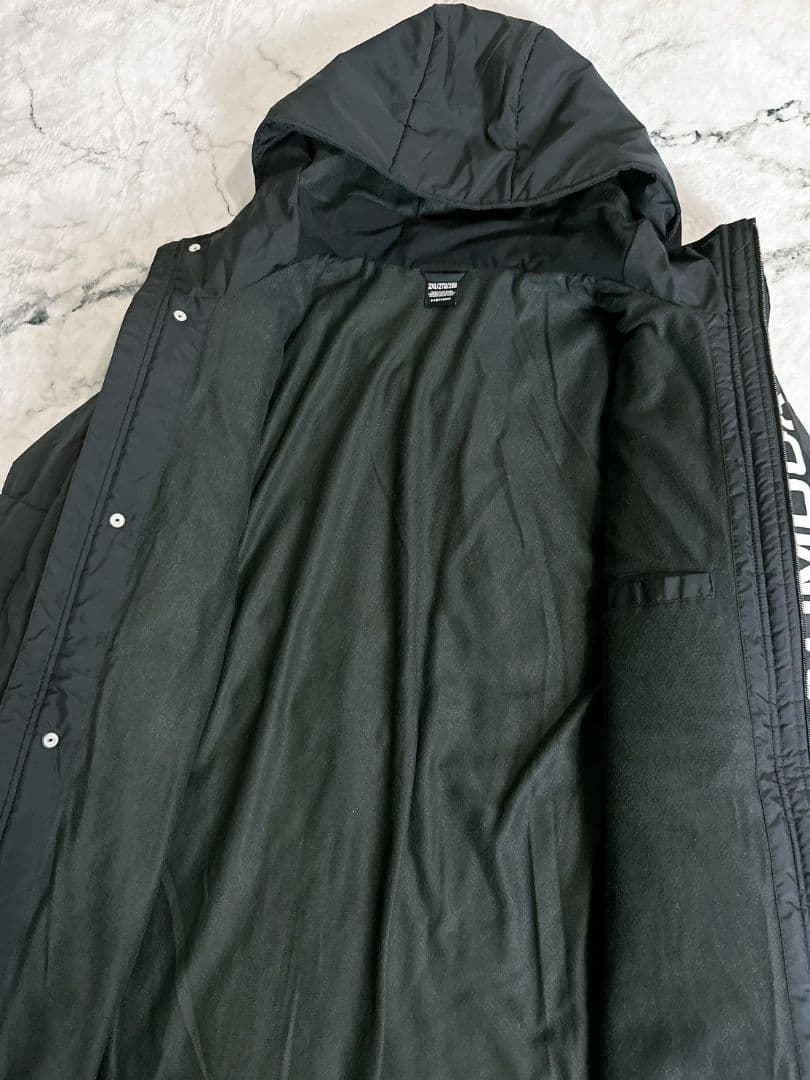 【極美品】UNDER ARMOUR ベンチコート 撥水 防風 2XL 黒 大きい