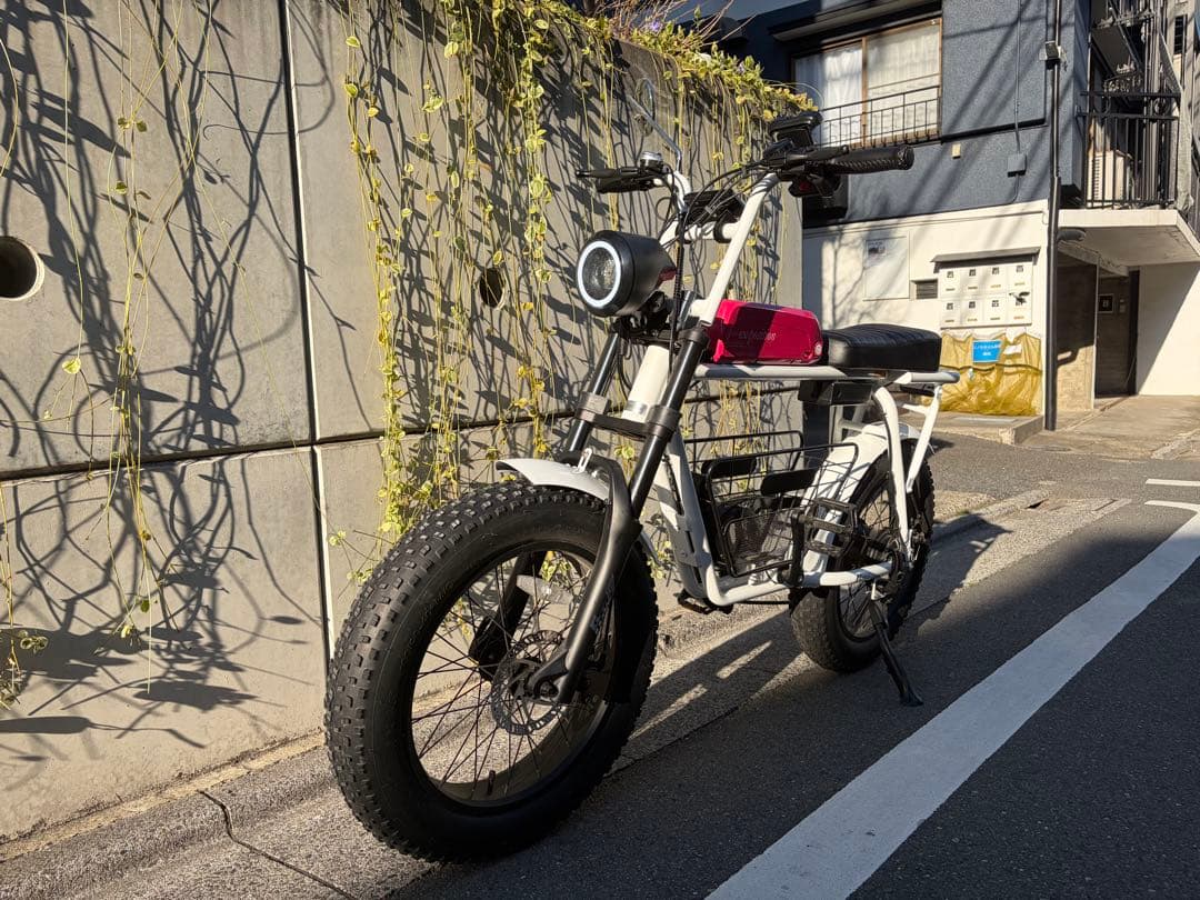 FLOW （フロー) 電動自転車　正規品　美品　走行距離273キロ