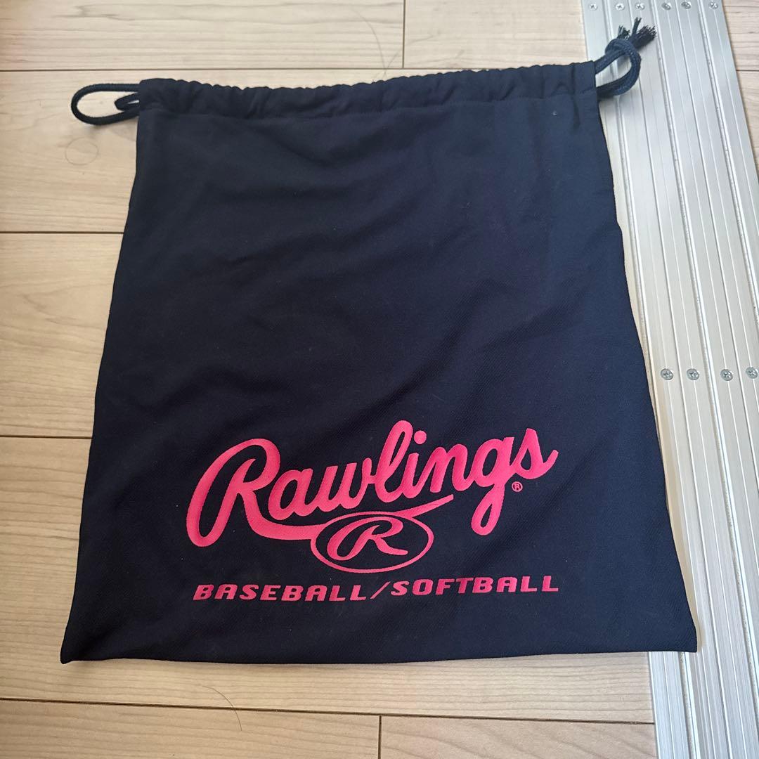 Rawlings 軟式グローブ 黒/赤 収納袋付き　ピッチャー