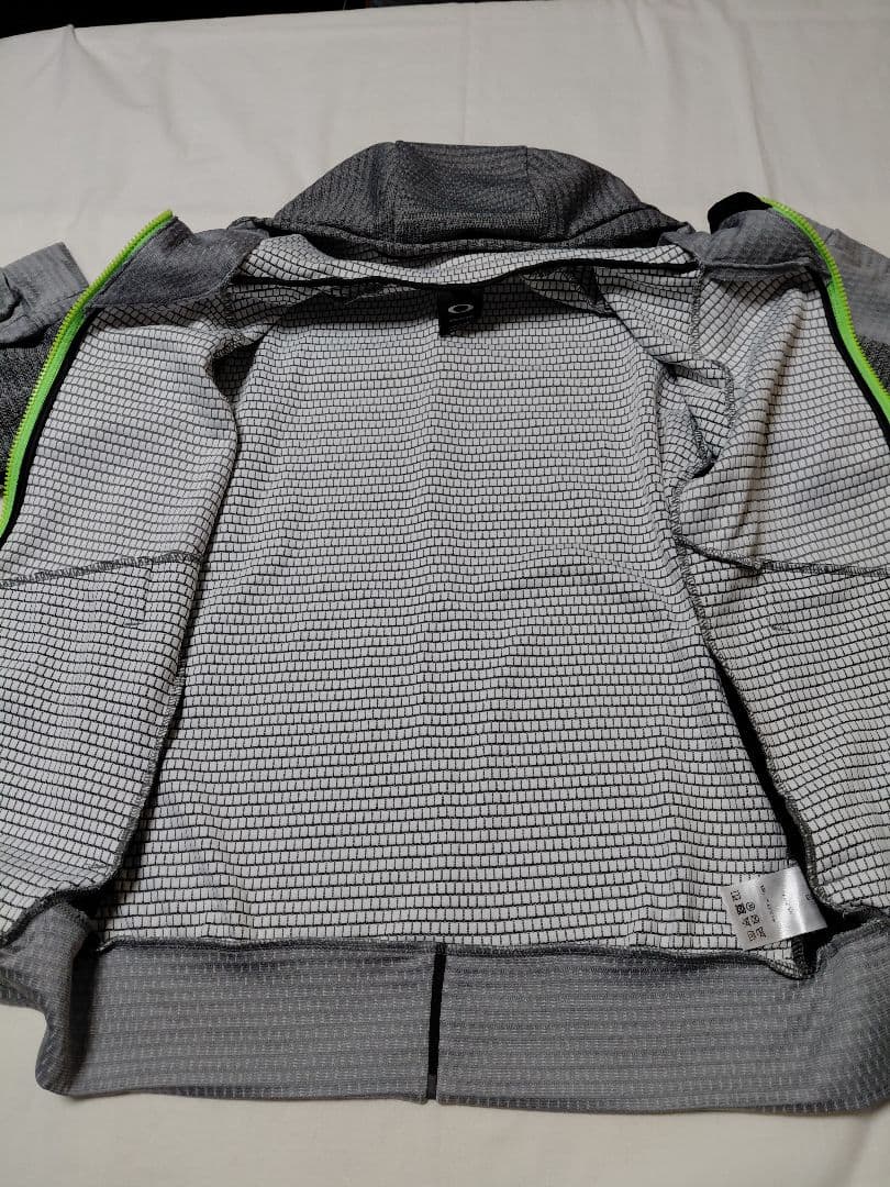 美品　OAKLEY オークリー　メンズ　ジャージ　上下　セットアップ　グレー