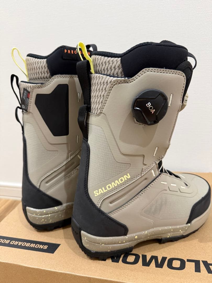 SALOMON VISTA 女性用スノーボードブーツ