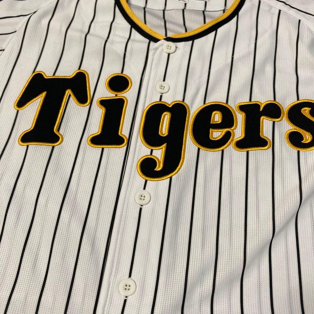 ⭐︎阪神タイガース　ユニフォーム　Mサイズ