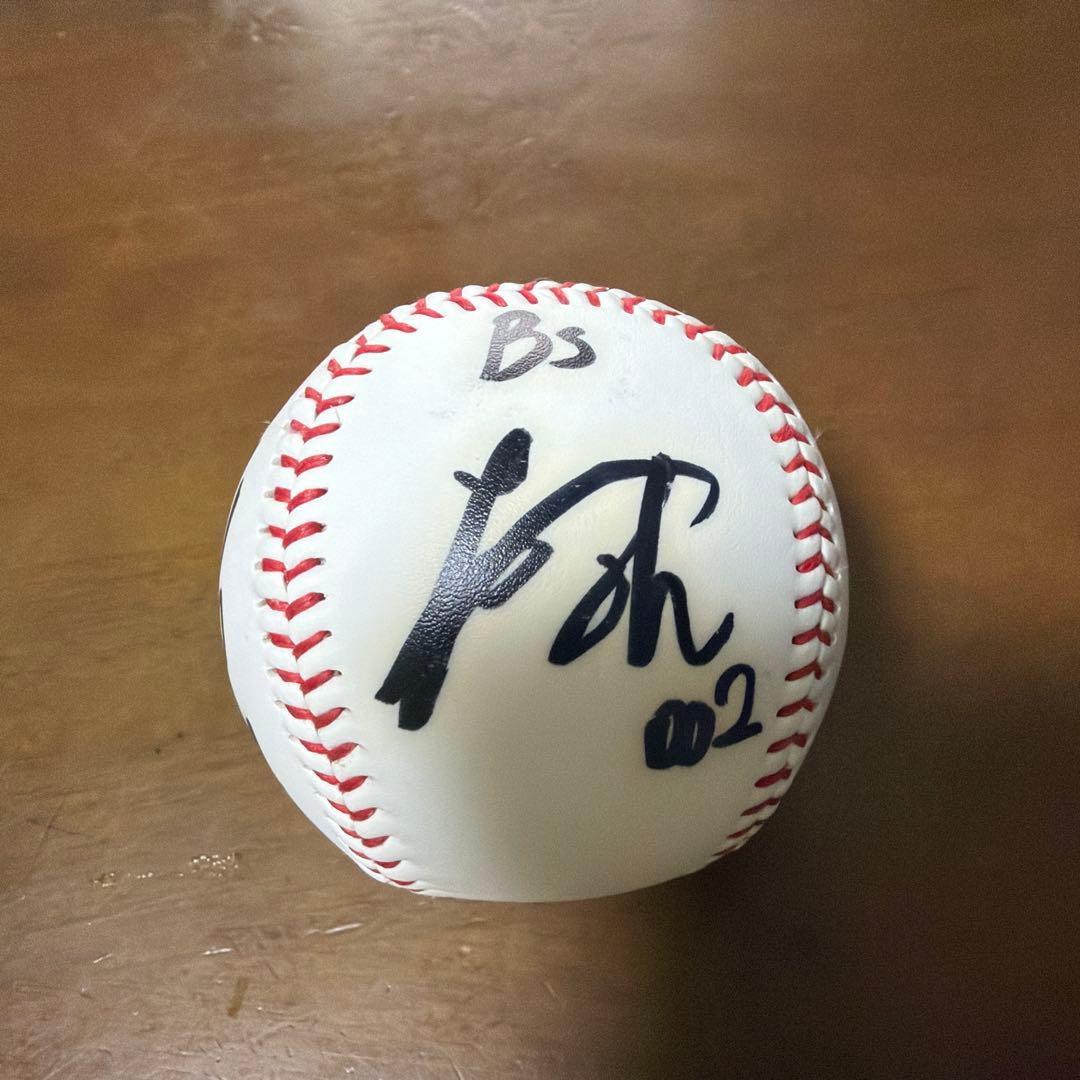 オリックス・バファローズ 宮城大弥など選手たちの直筆サイン入りボール