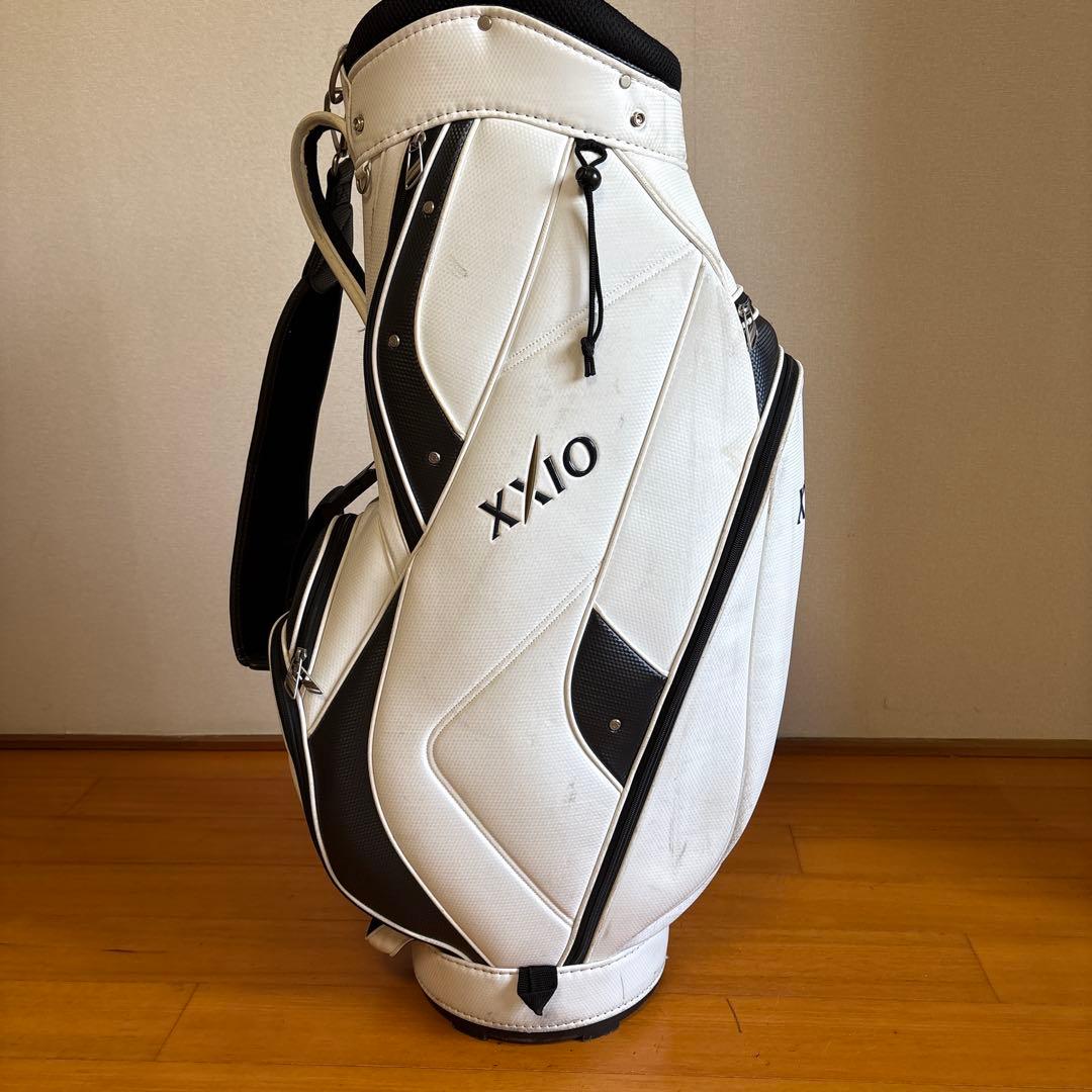 ゼクシオXXIO キャディバッグ ホワイト