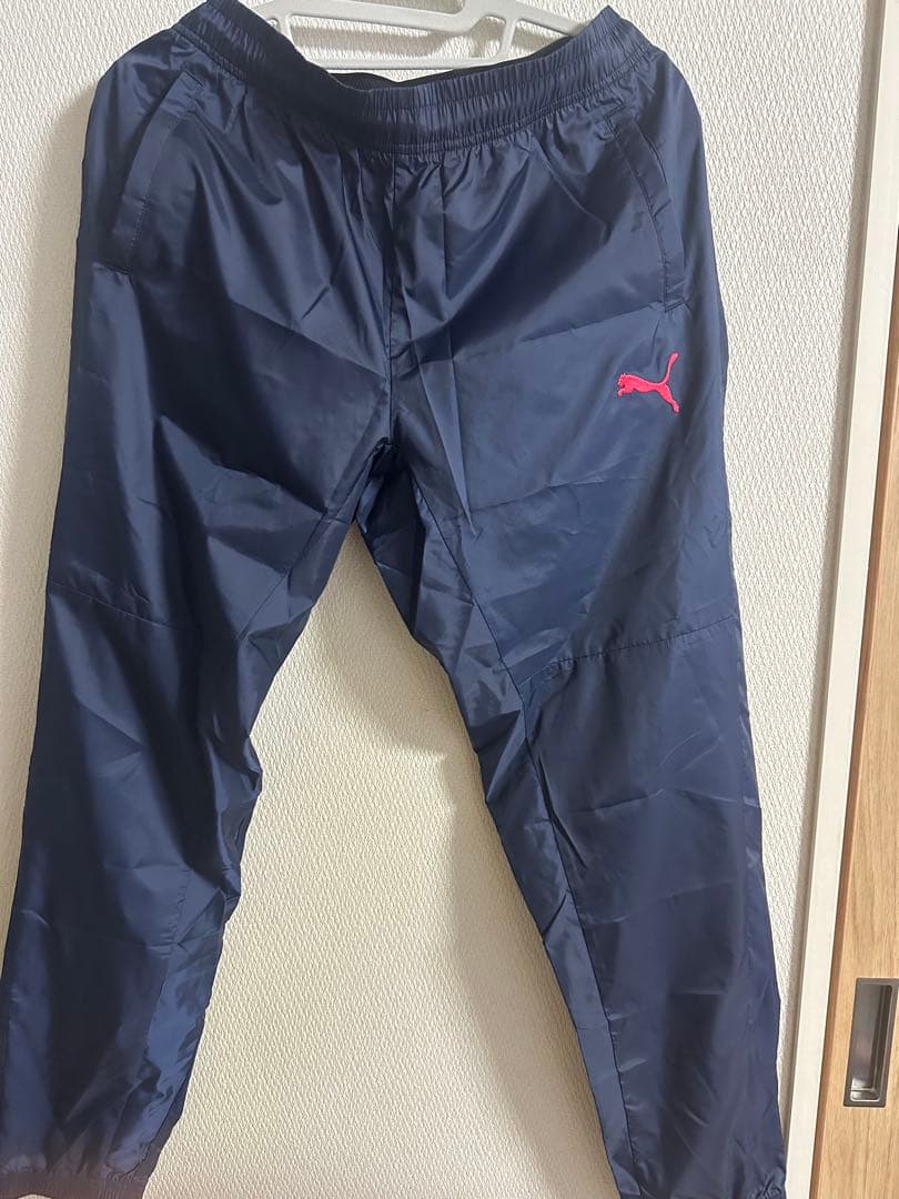 セレッソ大阪　Puma CAPCOM ウィンドブレーカー＆パンツ セット