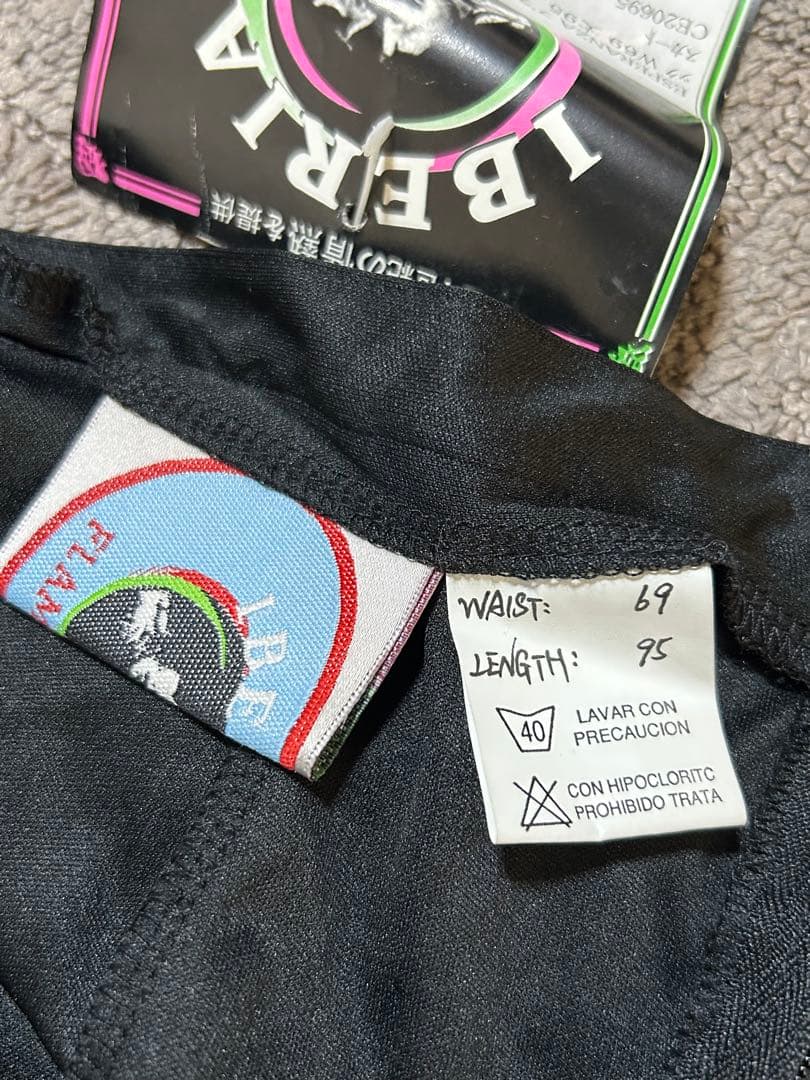 IBERIA フラメンコ　スカート　黒　新品未使用品