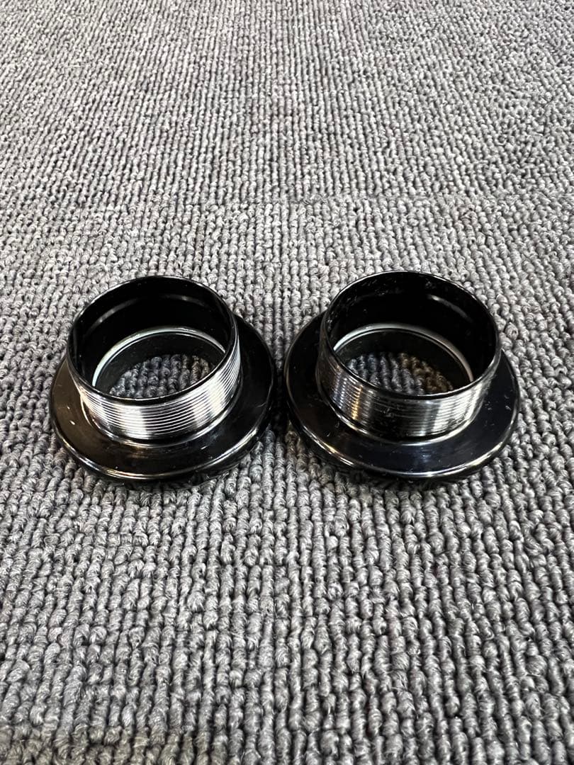 Chris King クリスキング ThreadFit 30 ボトムブラケット