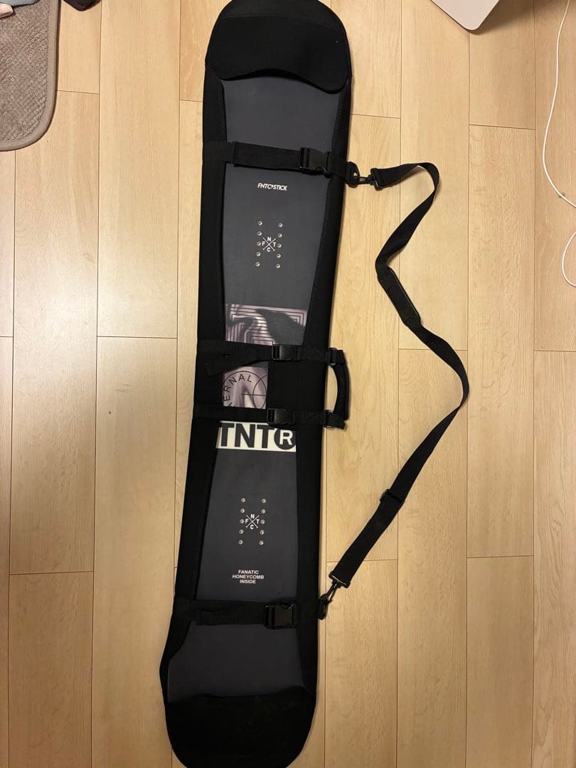 【150cm】FNTC TNT R スノーボード ＆ ケースセット