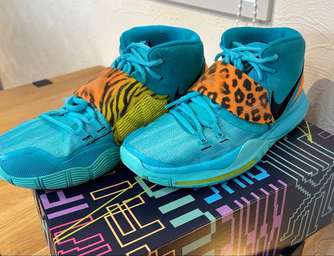 NIKE KYRIE VI バスケットシューズ