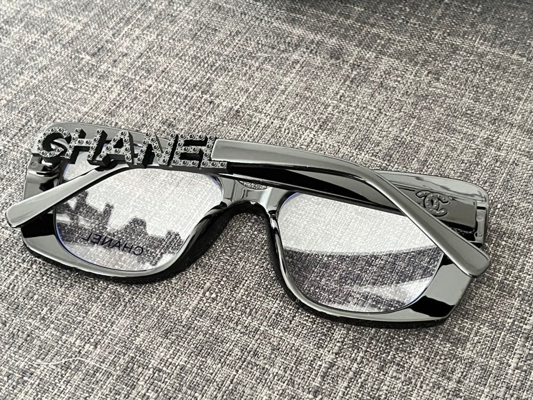 CHANEL ブラックフレーム 伊達メガネ　ノベルティ
