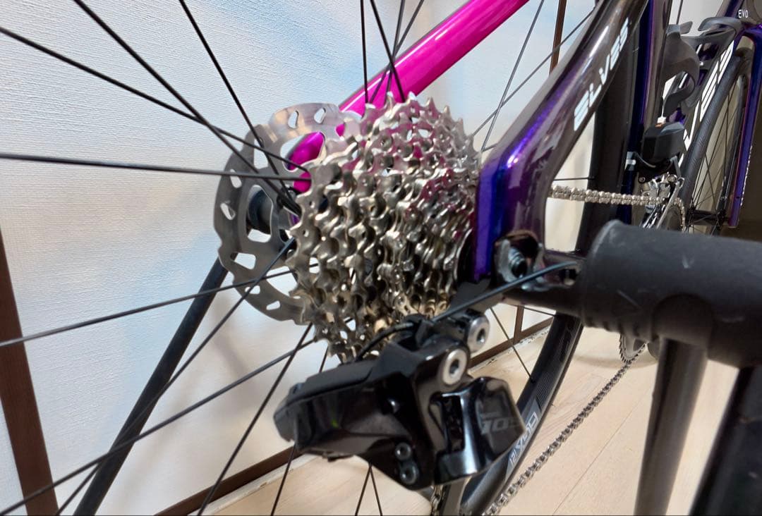 自転車本体 ELVES FALATH EVO with 105 Di2 Hydraulic