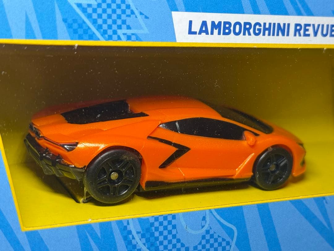 ホットウィール RC LAMBORGHINI REVUELTO
