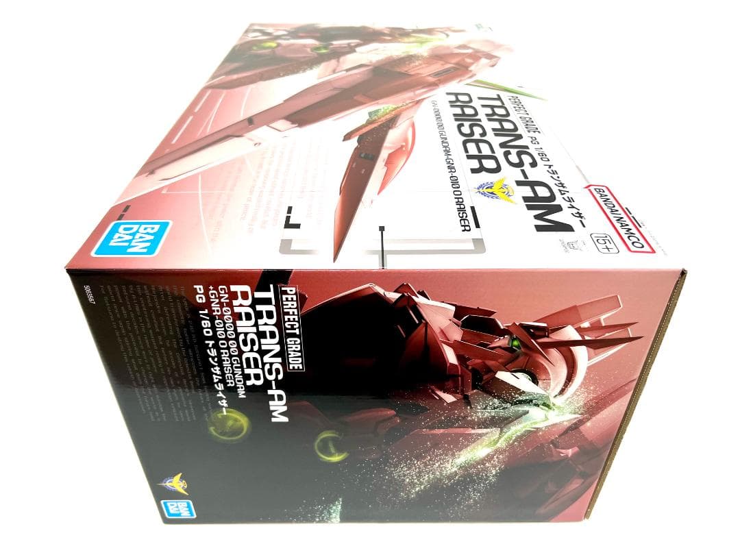 【新品・未組立】ＰＧ 1/60 トランザムライザー