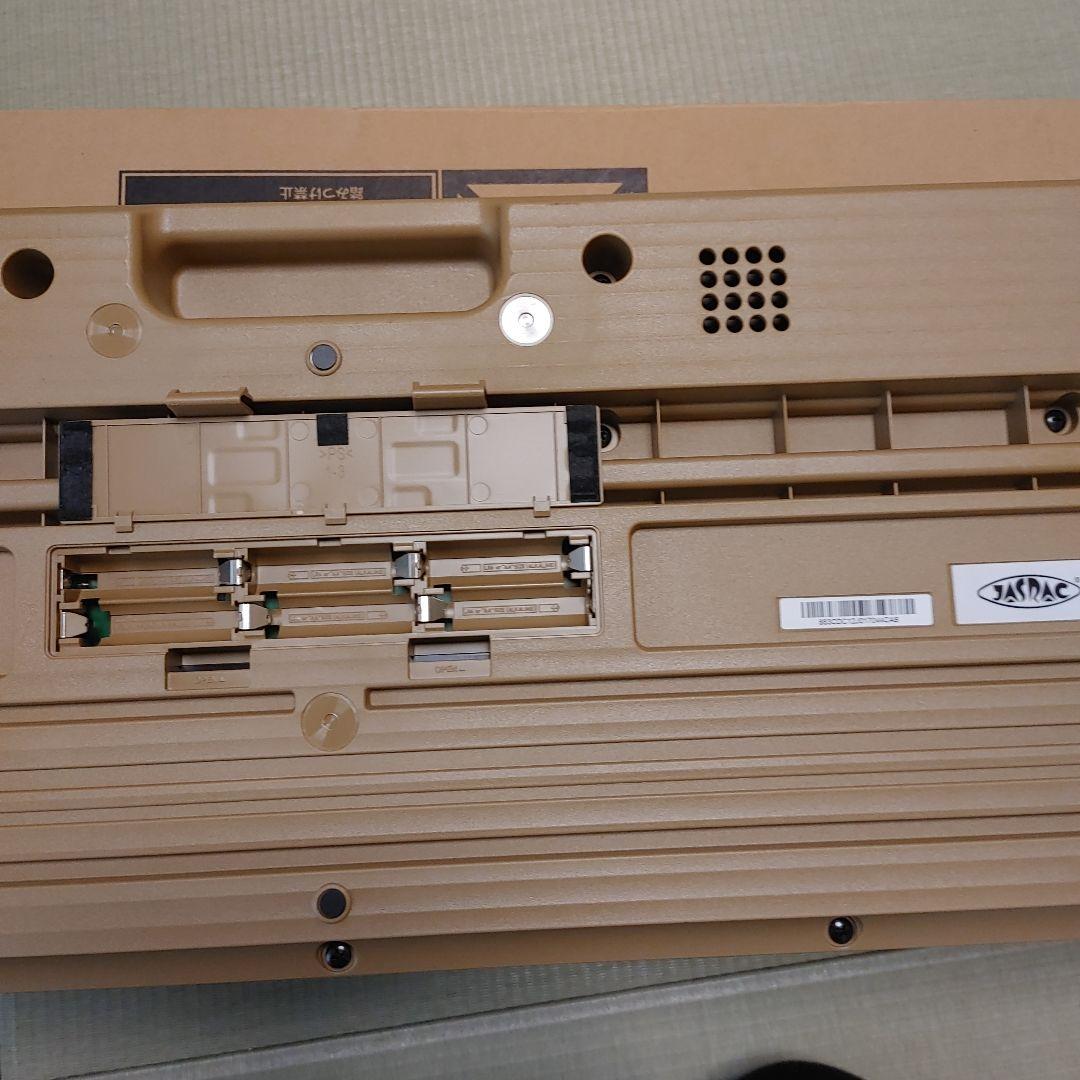 CASIO LK-526 61鍵 ヒカリナビゲーション付きキーボード