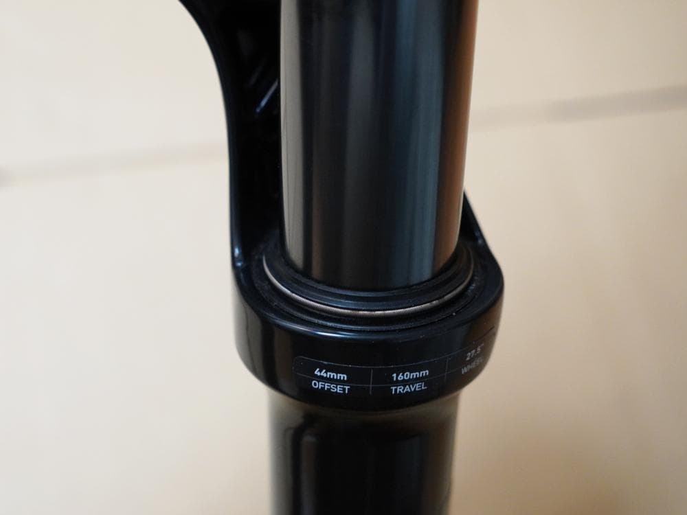 ROCKSHOX 35 SILVER R 160mmトラベル 27.5インチ