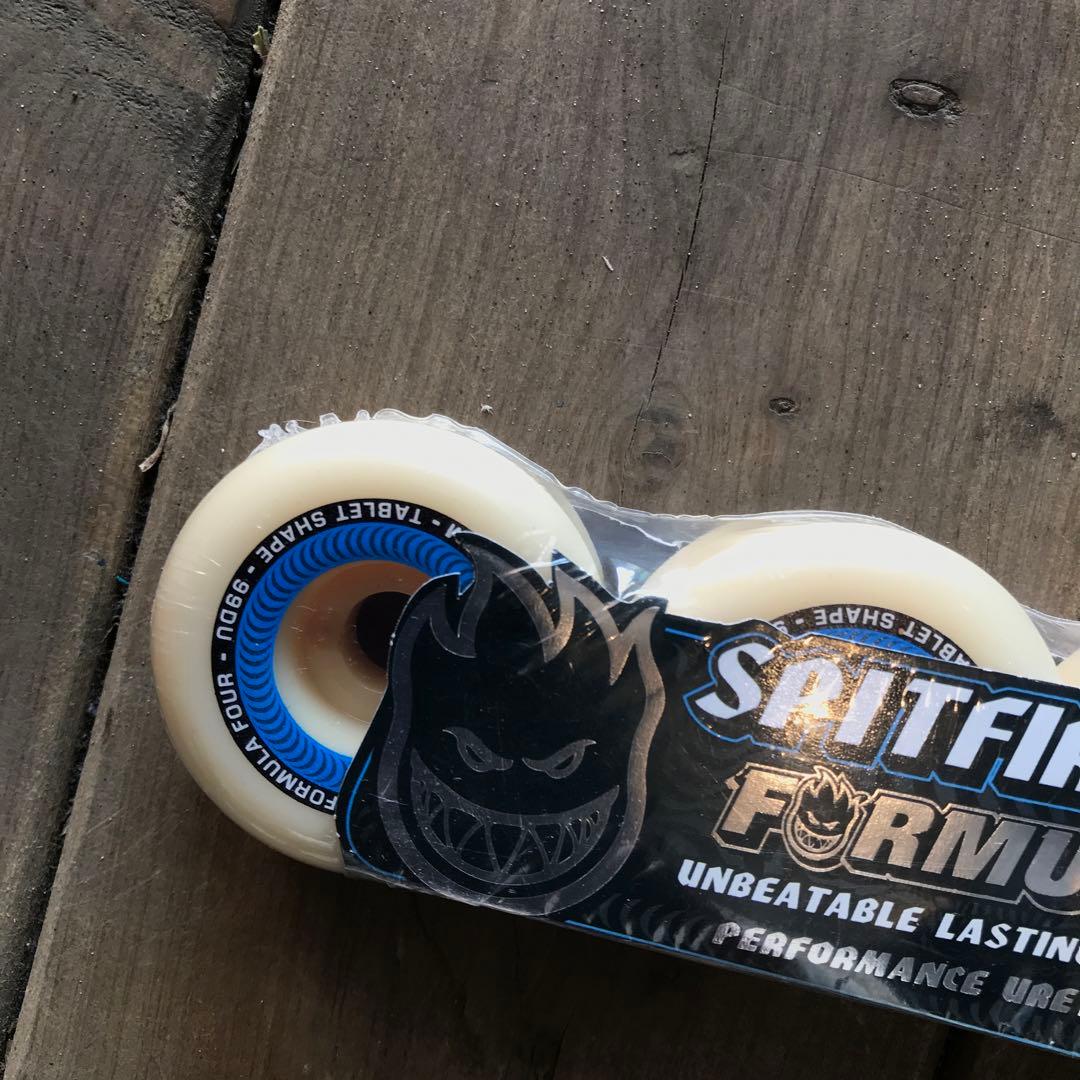 SPITFIRE FORMULA FOUR 55mm99a 定価¥9,130