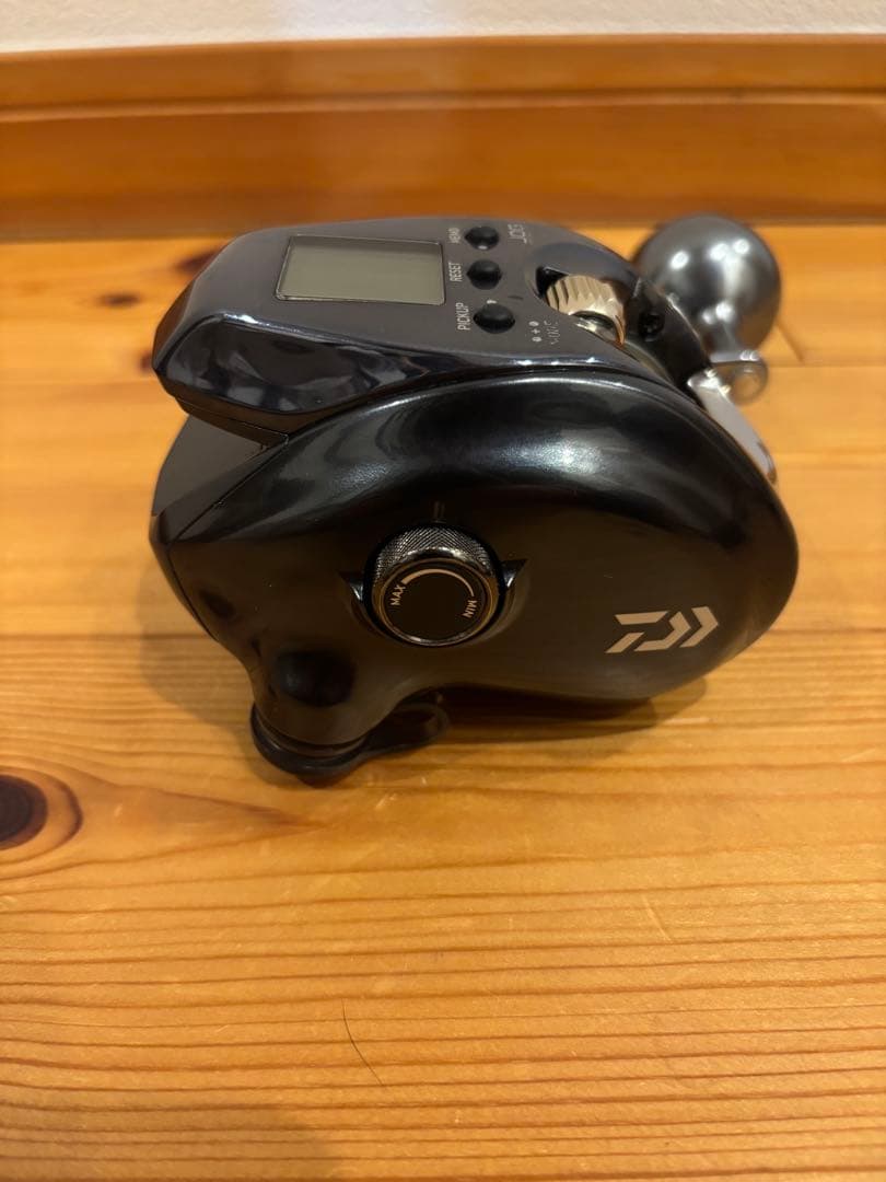 DAIWA 21シーボーグ300j ②