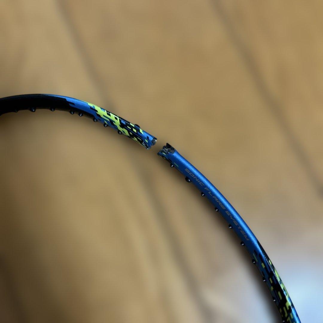 NANOFLARE 700 バドミントンラケット 廃盤