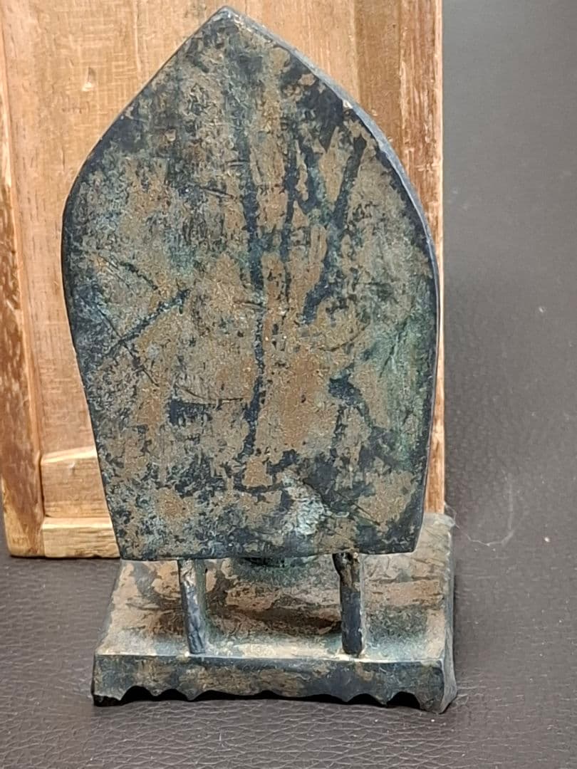 仏像　桐箱付き