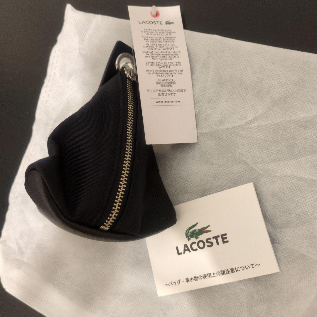LACOSTE 三角形ポーチ NH1362KP ブラック