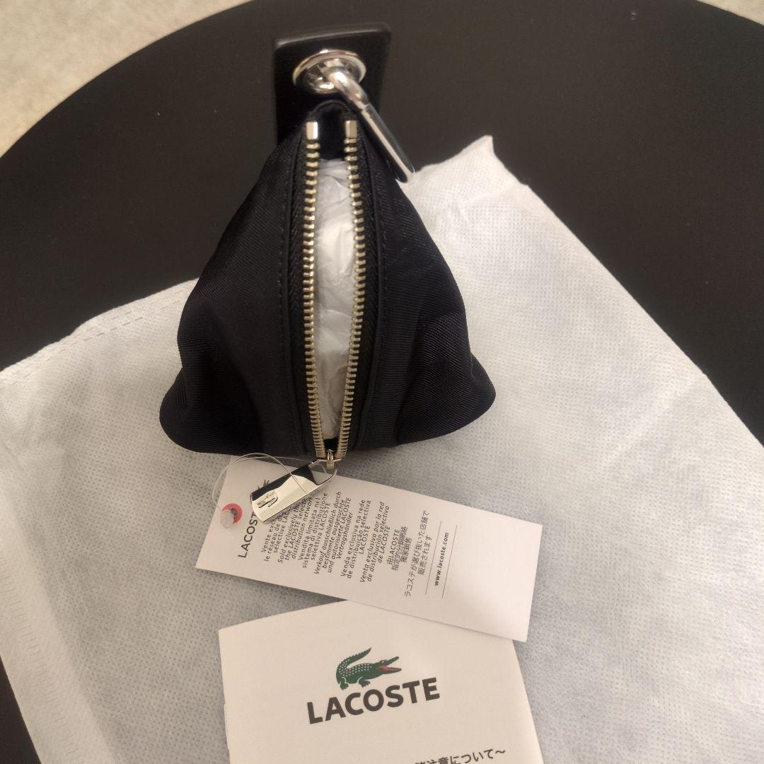 LACOSTE 三角形ポーチ NH1362KP ブラック