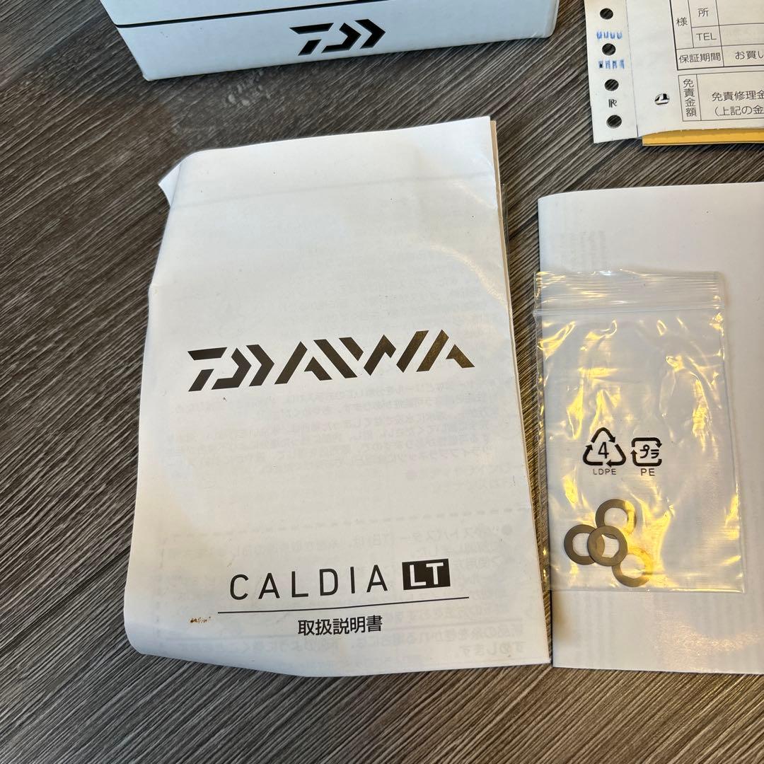【値下げ】CALDIA LT 2500S 釣り　リール