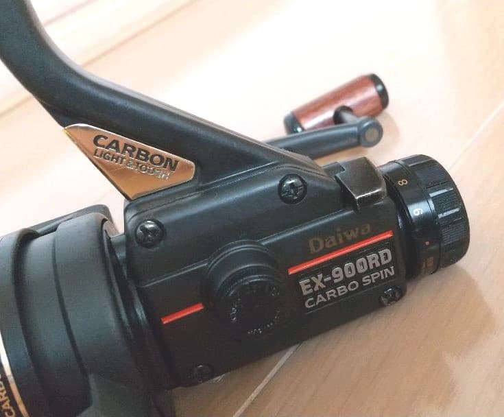 ダイワ カーボ·スピン EX900RD 軽量リアドラグリール《希少品》