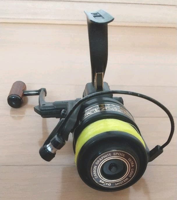 ダイワ カーボ·スピン EX900RD 軽量リアドラグリール《希少品》