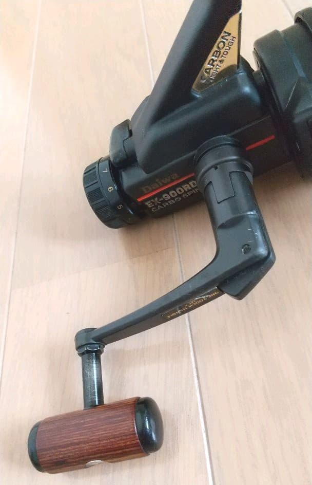 ダイワ カーボ·スピン EX900RD 軽量リアドラグリール《希少品》
