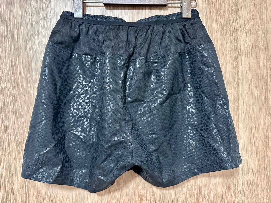 ウォーキング・ランニングウェア Charbon PANTHER 7 POCKETS SHORTS black
