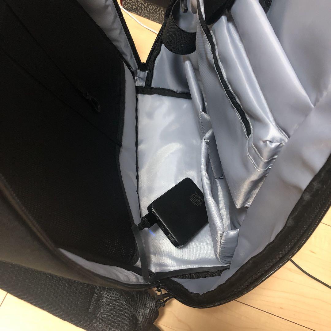 メンズウェア LED backpack