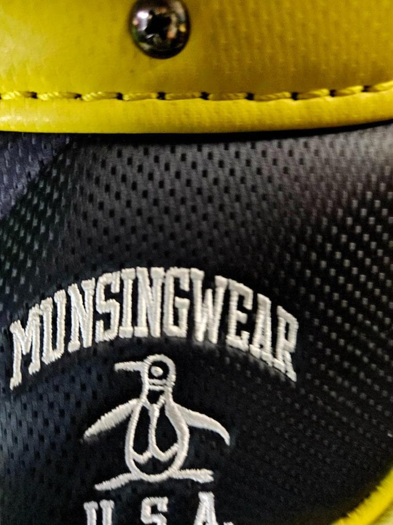 送料無料/美品　Munsingwear イエローキャディバッグ