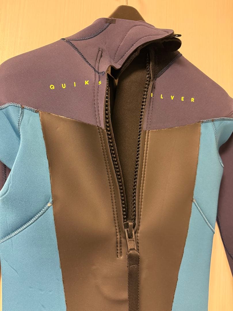 クイックシルバー　 キッズ　ジュニア　FUTURE ウェットスーツ 150
