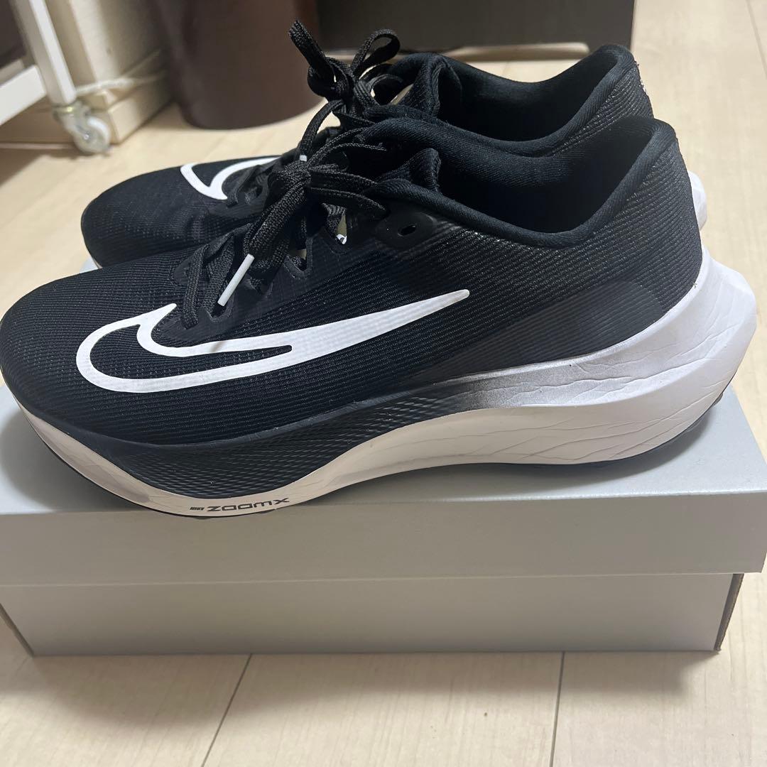 nikeズームフライ5
